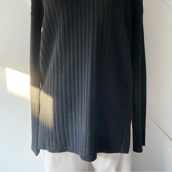Smartwool Shadow Line V-Neck Ribbed Wool Sweater - S - Picture 7 of 13